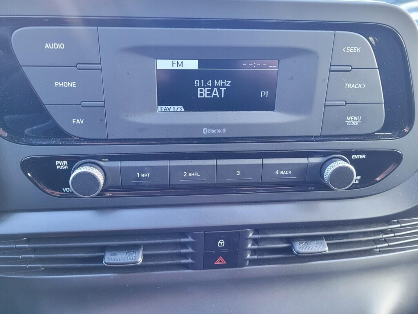 O619V07451_24.webp_I20 Comfort Club 1.0 T-GDI 74 kW manuál