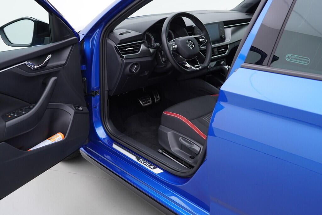 O619V07453_18.webp_SCALA Monte Carlo 1.5 TSI 110 kW automat, DPH