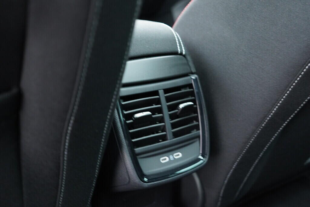 O619V07453_34.webp_SCALA Monte Carlo 1.5 TSI 110 kW automat, DPH