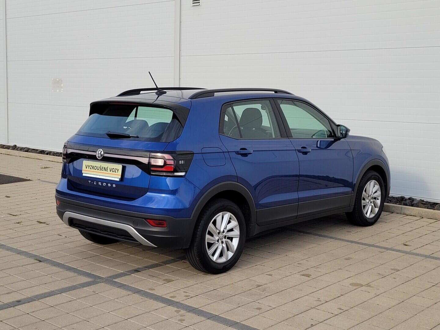 O619V07455_13.webp_T-CROSS Life 1.0 TSI 70 kW manuál