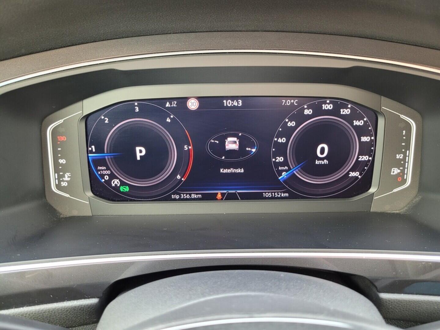 O619V07462_17.webp_TIGUAN ALLSPACE R-line Highline 2.0 TDI 110 kW automat