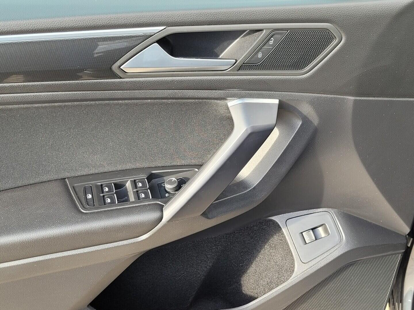 O619V07462_30.webp_TIGUAN ALLSPACE R-line Highline 2.0 TDI 110 kW automat