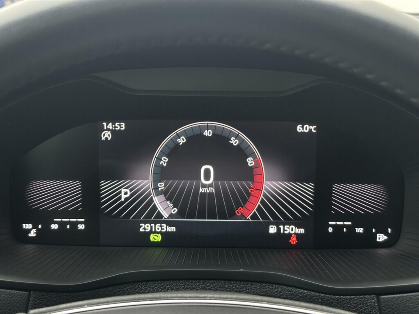 O619V07464_19.webp_KAROQ Ambition 1.5 TSI 110 kW automat, DPH