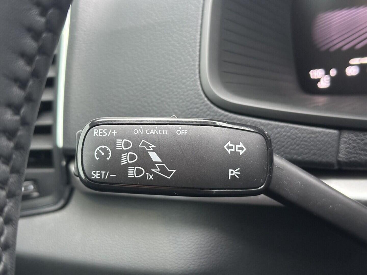 O619V07464_21.webp_KAROQ Ambition 1.5 TSI 110 kW automat, DPH