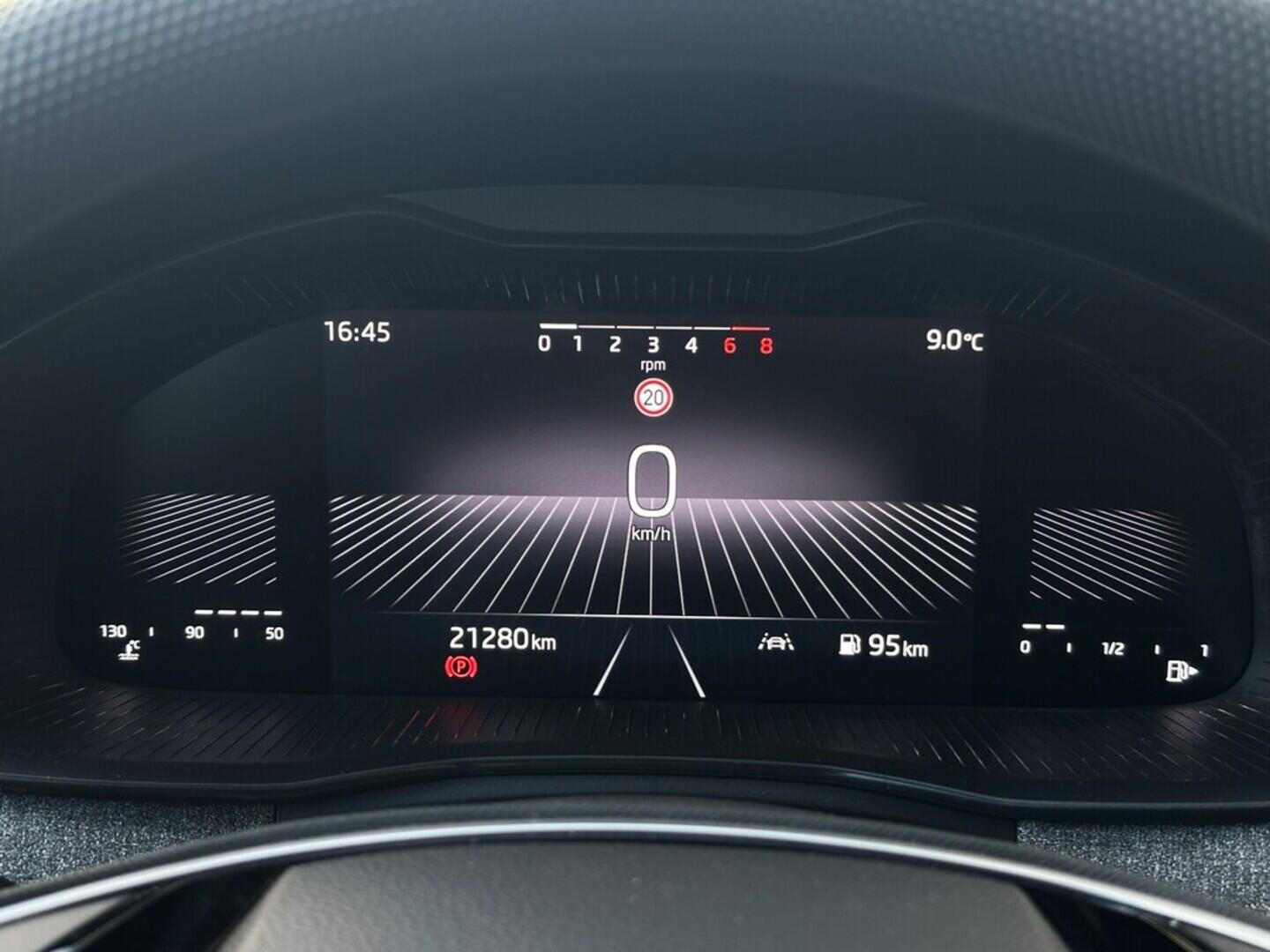 O619V07465_19.webp_KAMIQ Selection 1.0 TSI 85 kW manuál, DPH