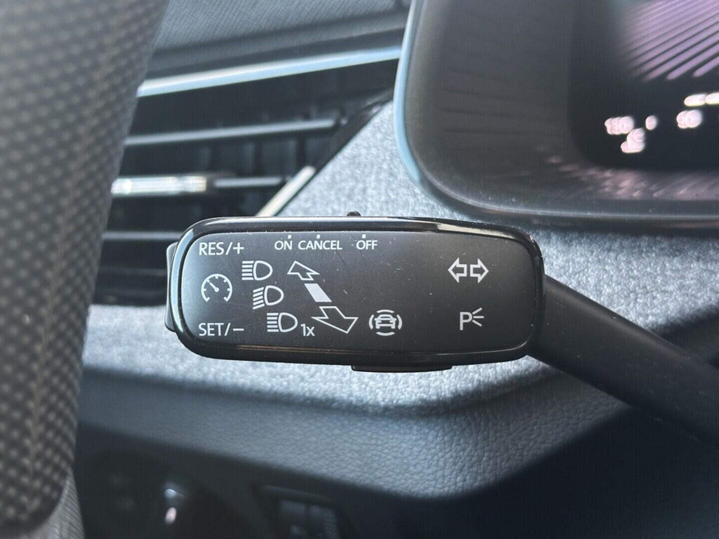 O619V07465_21.webp_KAMIQ Selection 1.0 TSI 85 kW manuál, DPH