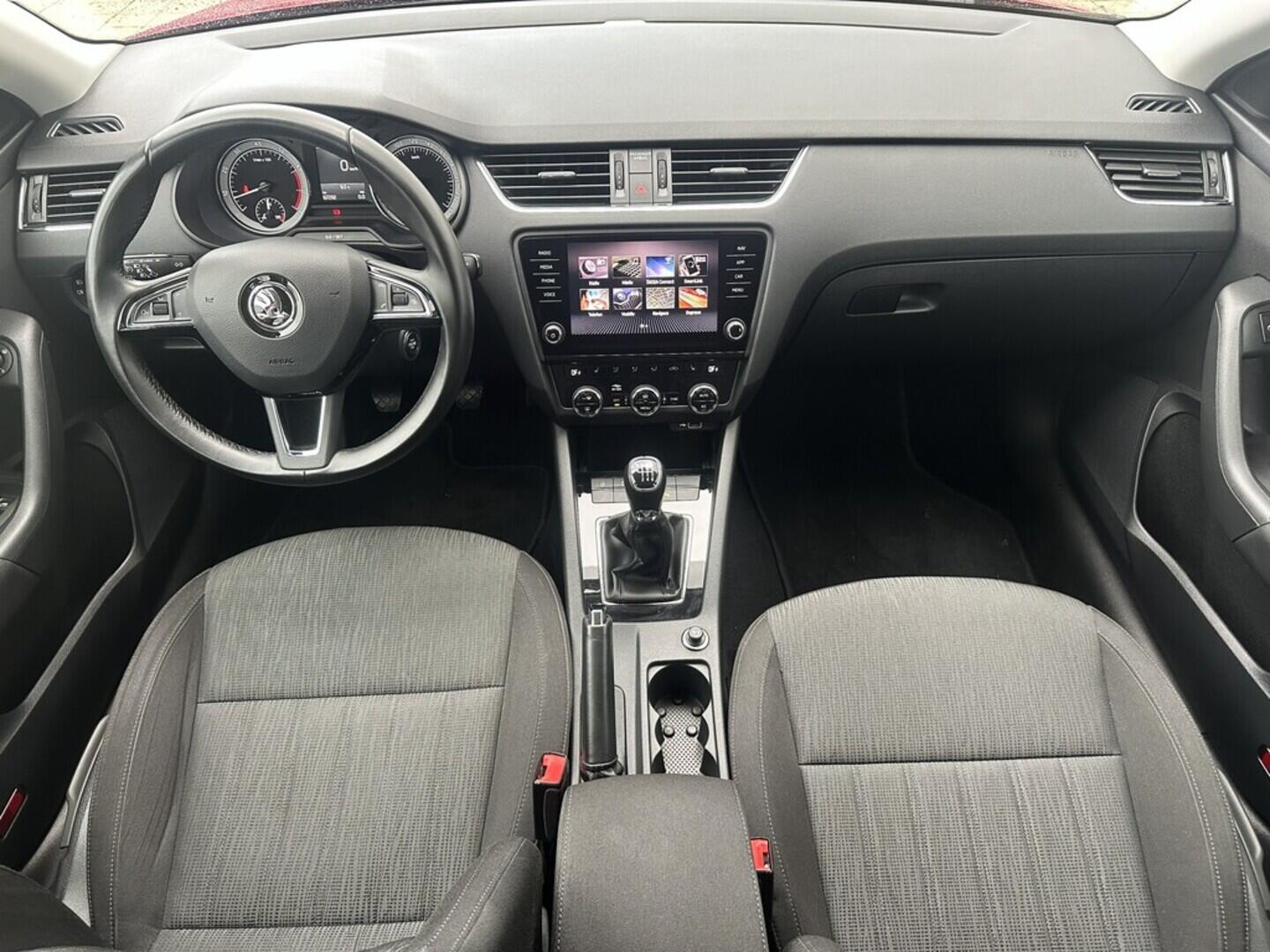 O619V07467_18.webp_OCTAVIA Style 1.4 TSI 110 kW manuál