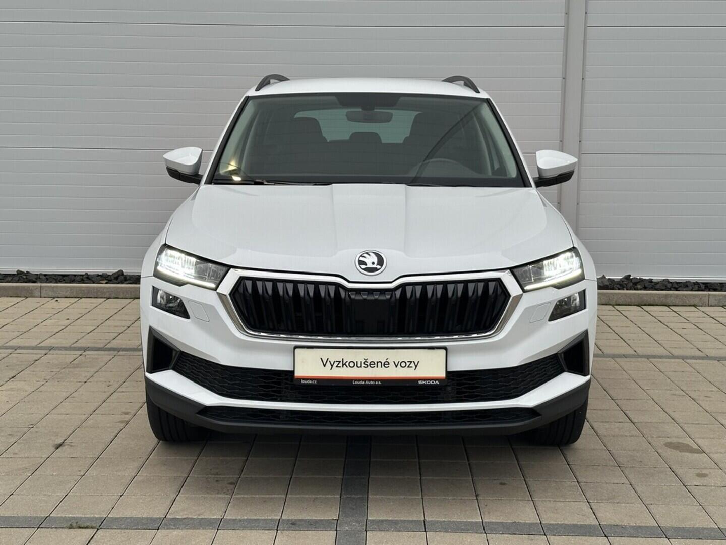 O619V07468_11.webp_KAROQ Ambition 1.5 TSI 110 kW manuál, DPH