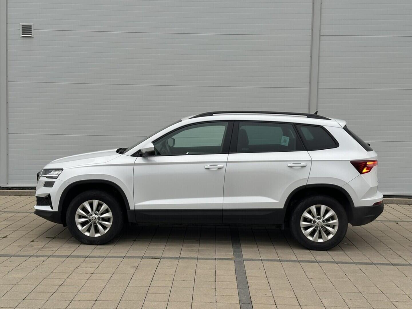 O619V07468_17.webp_KAROQ Ambition 1.5 TSI 110 kW manuál, DPH