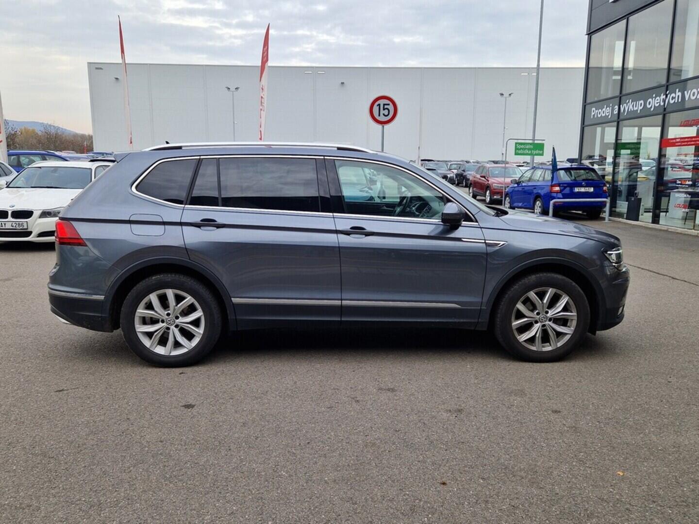 O619V07471_12.webp_TIGUAN ALLSPACE Highline 1.5 TSI 110 kW automat