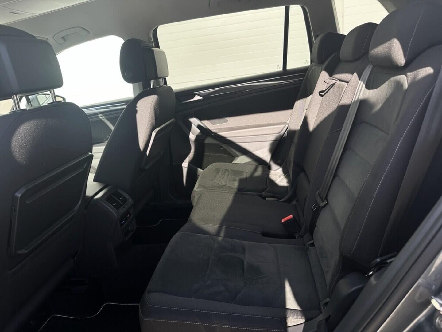 O619V07471_28.webp_TIGUAN ALLSPACE Highline 1.5 TSI 110 kW automat