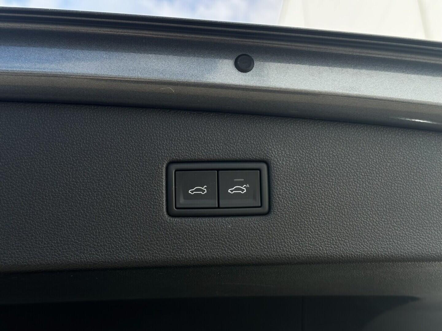 O619V07471_33.webp_TIGUAN ALLSPACE Highline 1.5 TSI 110 kW automat