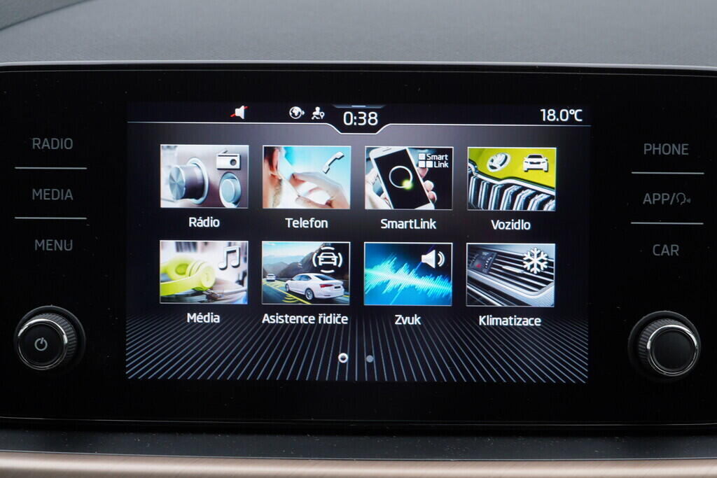 O619V07473_27.webp_SCALA Style 1.0 TSI 81 kW automat, DPH