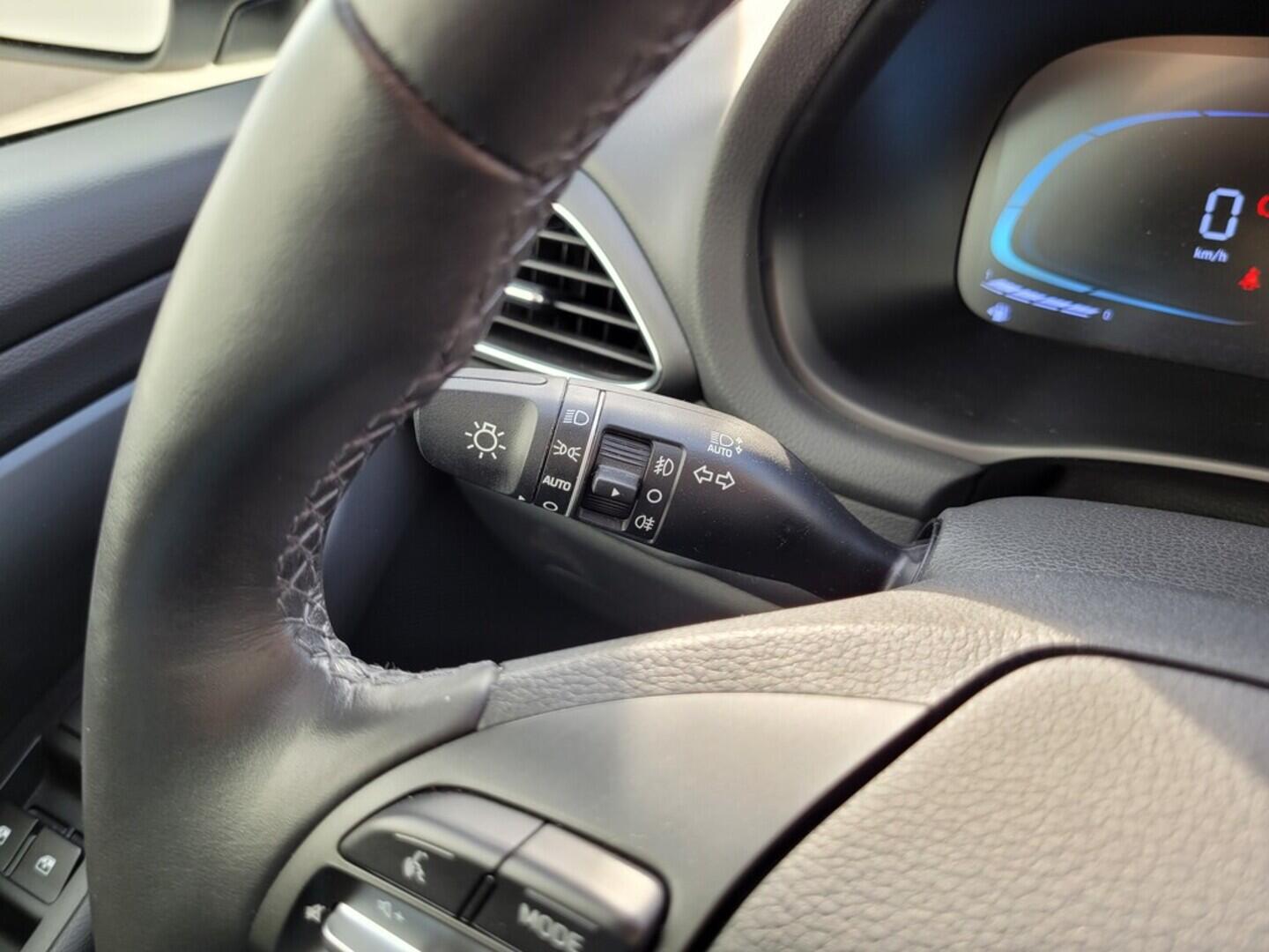 O619V07474_22.webp_I30 WG PD PE Smart  1.5  70 kW manuál, DPH