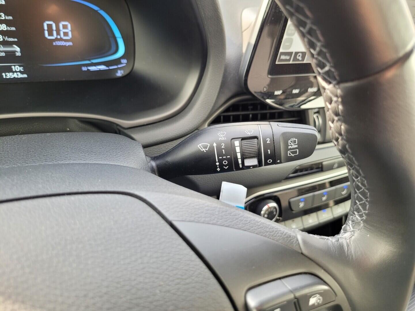 O619V07474_23.webp_I30 WG PD PE Smart  1.5  70 kW manuál, DPH