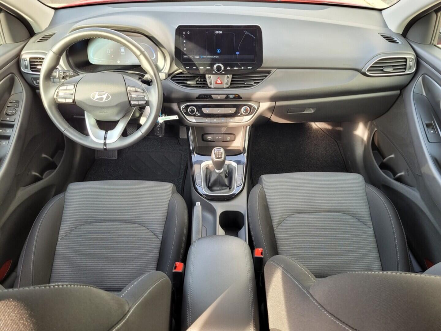 O619V07475_16.webp_I30 Smart 1.5  70 kW manuál, DPH