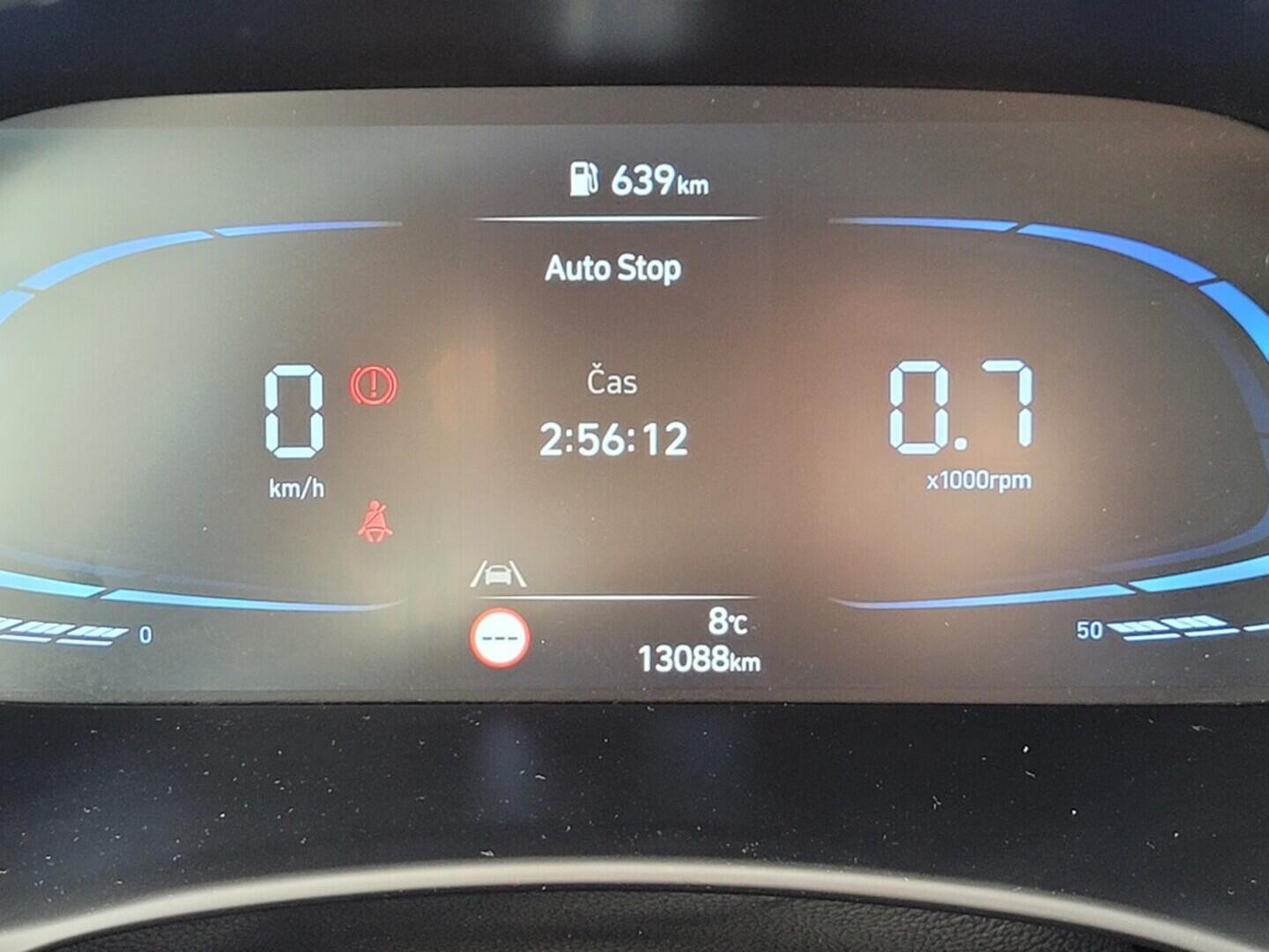 O619V07475_17.webp_I30 Smart 1.5  70 kW manuál, DPH