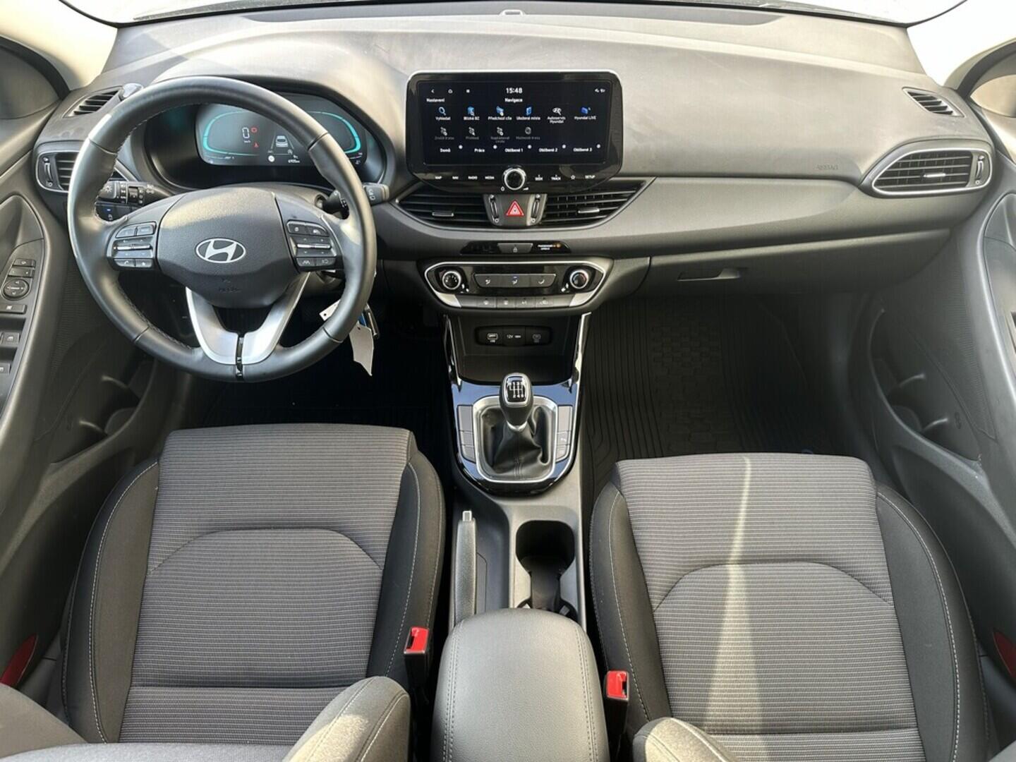 O619V07476_18.webp_I30 Smart 1.5  70 kW manuál, DPH