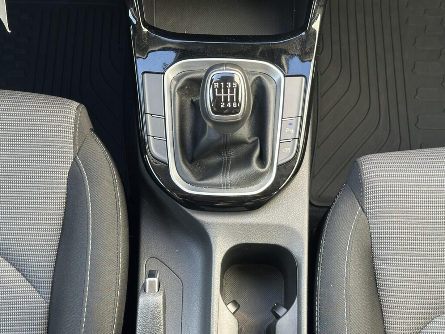 O619V07476_21.webp_I30 Smart 1.5  70 kW manuál, DPH