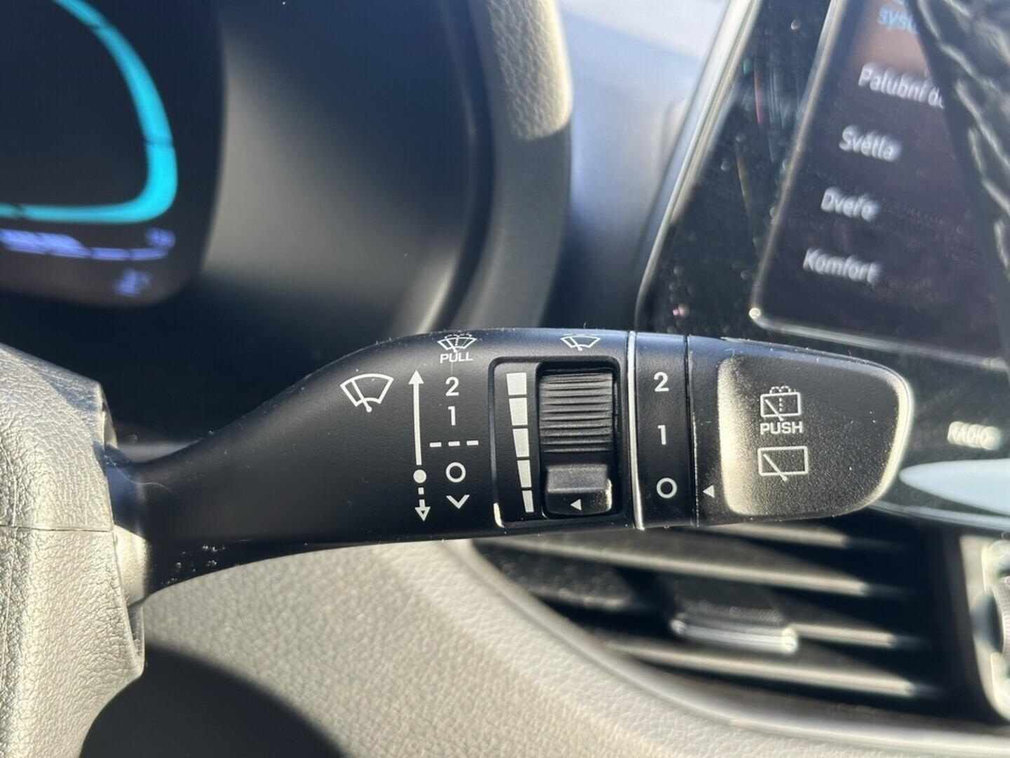 O619V07476_22.webp_I30 Smart 1.5  70 kW manuál, DPH