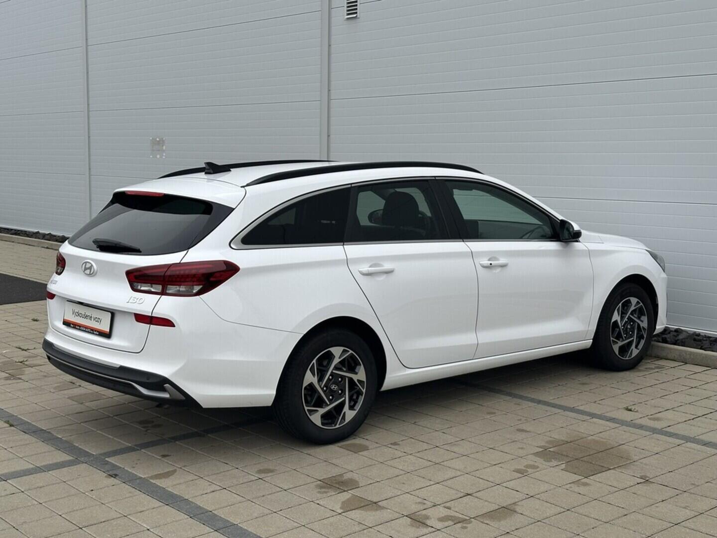 O619V07477_14.webp_I30 WG MY25 Style 1.5  70 kW manuál, DPH