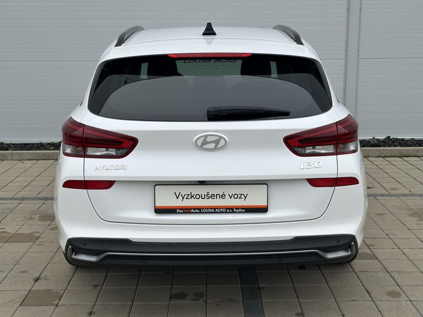 O619V07477_15.webp_I30 WG MY25 Style 1.5  70 kW manuál, DPH