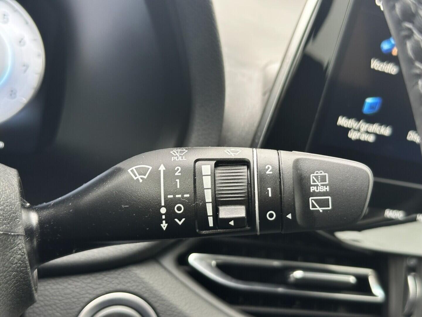 O619V07477_23.webp_I30 WG MY25 Style 1.5  70 kW manuál, DPH