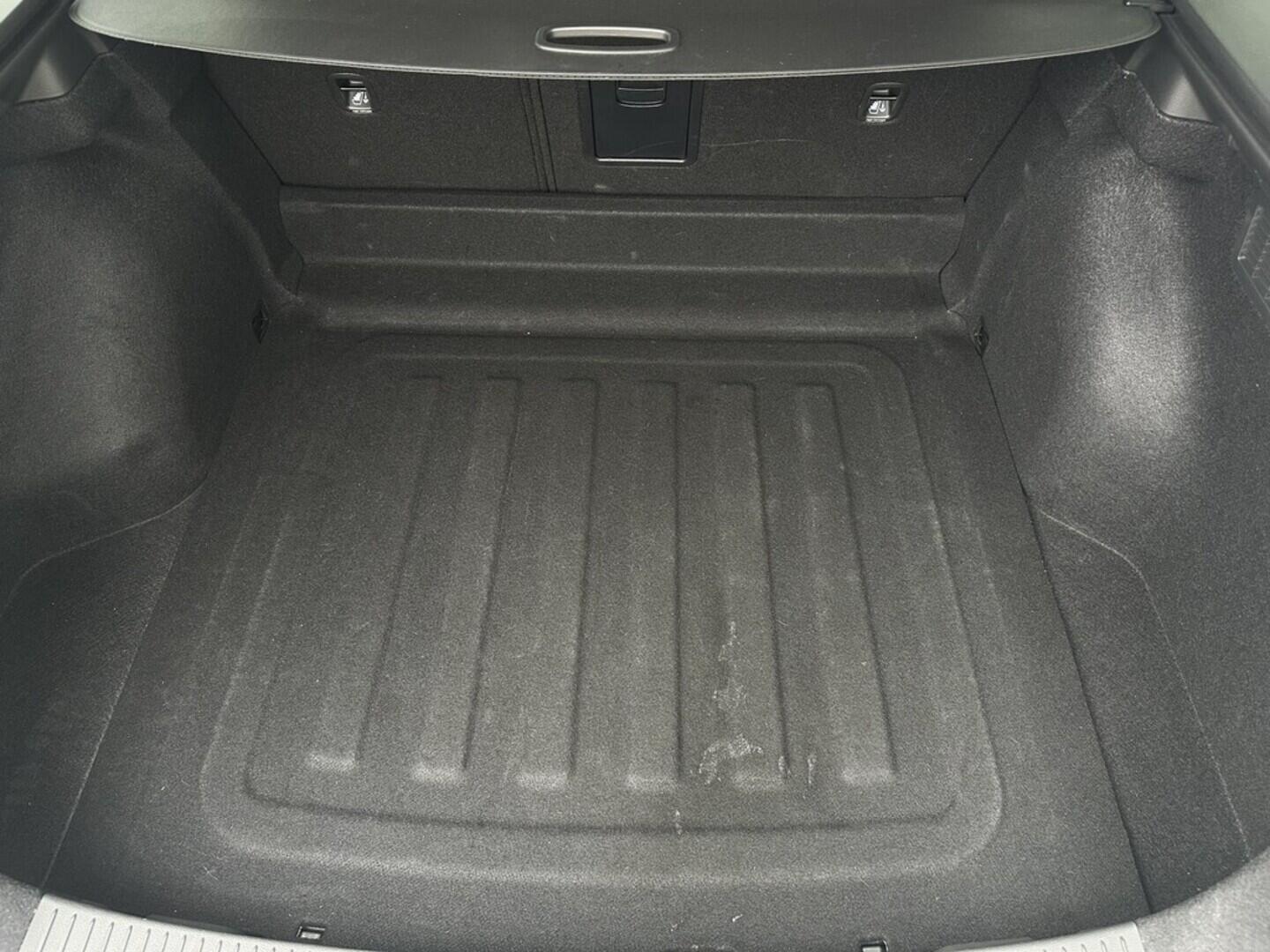 O619V07477_31.webp_I30 WG MY25 Style 1.5  70 kW manuál, DPH