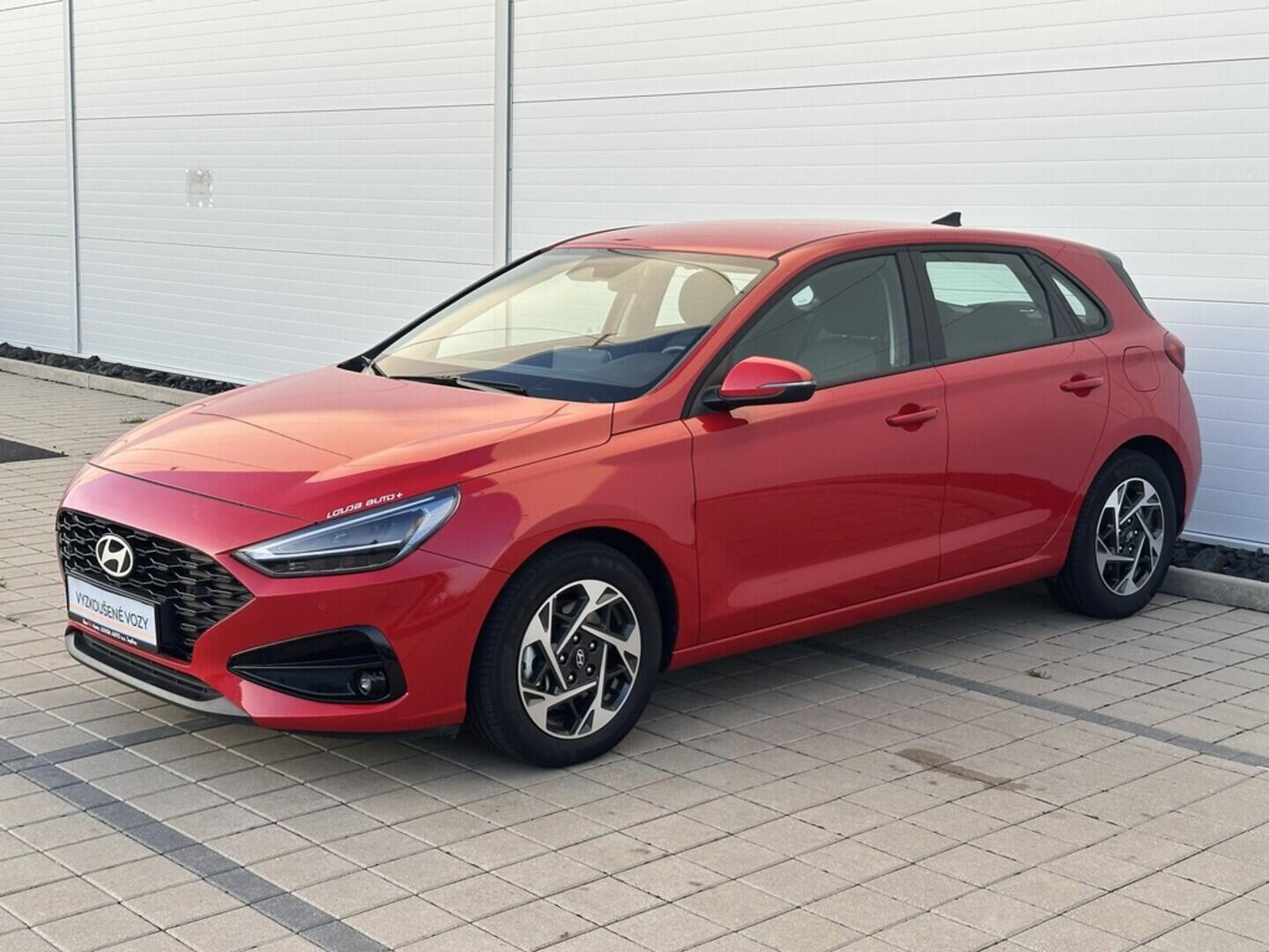 O619V07478_10.webp_I30 HB PD PE Start 1.0  76 kW manuál, DPH