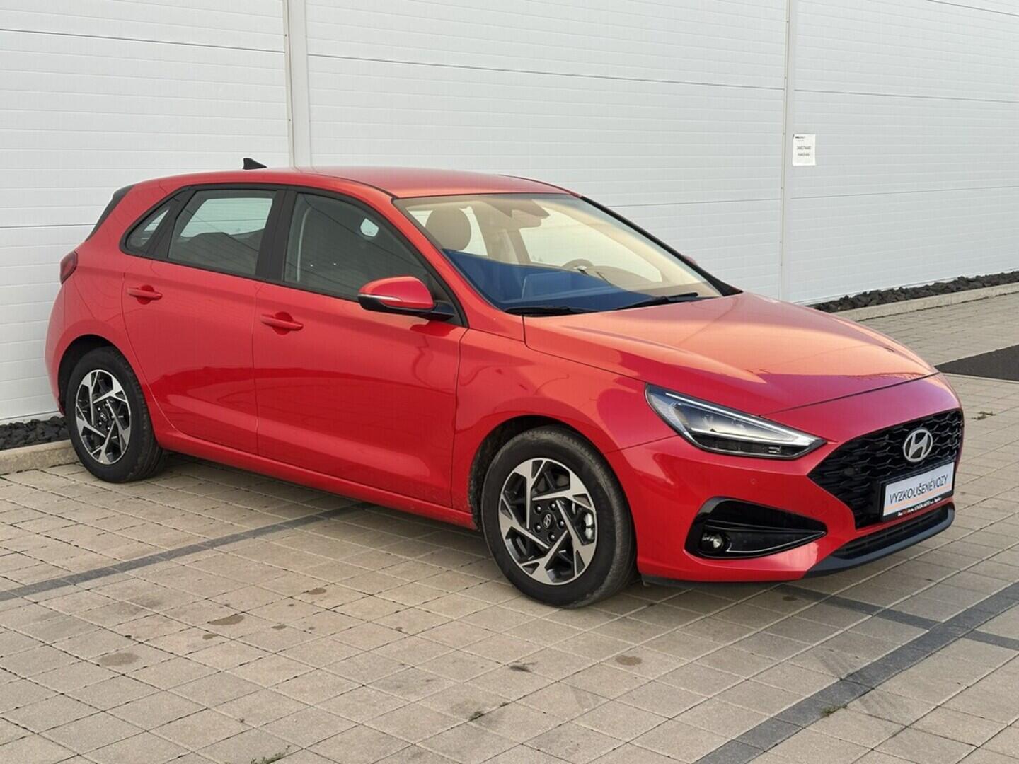 O619V07478_12.webp_I30 HB PD PE Start 1.0  76 kW manuál, DPH