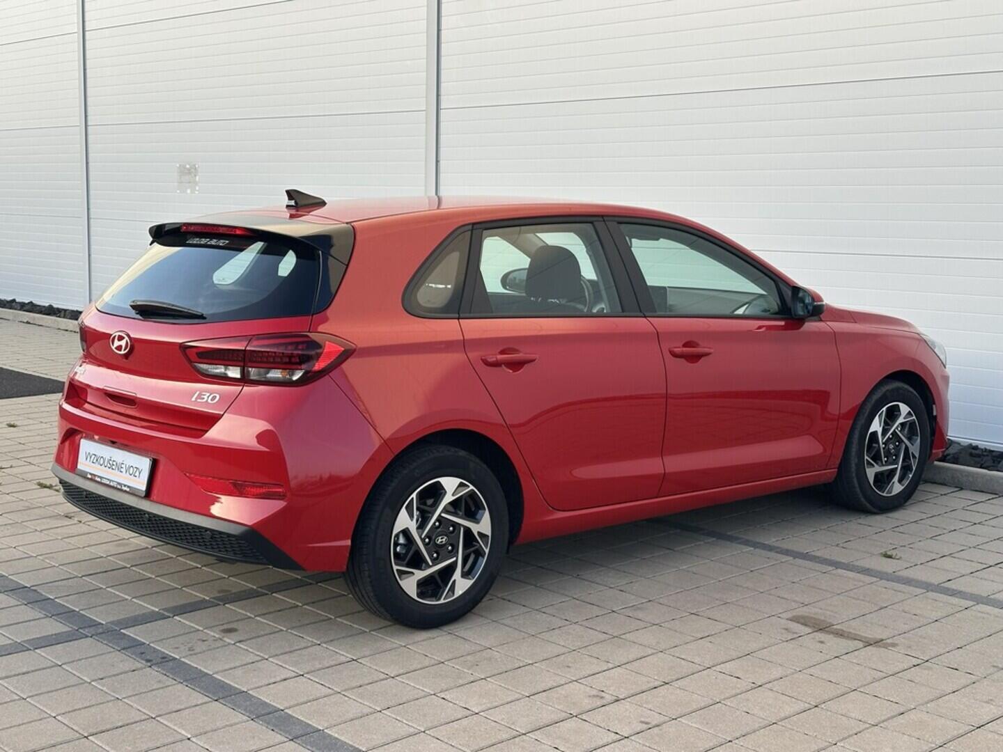 O619V07478_14.webp_I30 HB PD PE Start 1.0  76 kW manuál, DPH