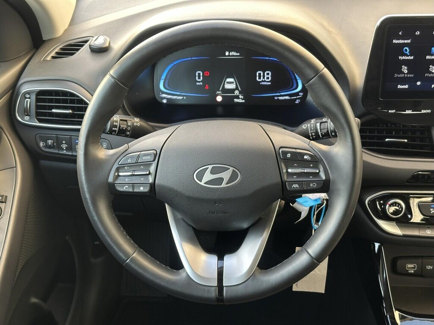 O619V07478_20.webp_I30 HB PD PE Start 1.0  76 kW manuál, DPH