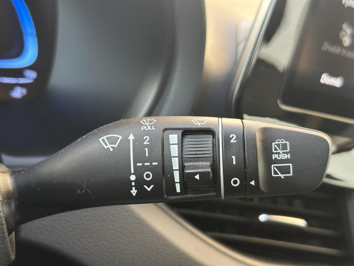 O619V07478_22.webp_I30 HB PD PE Start 1.0  76 kW manuál, DPH