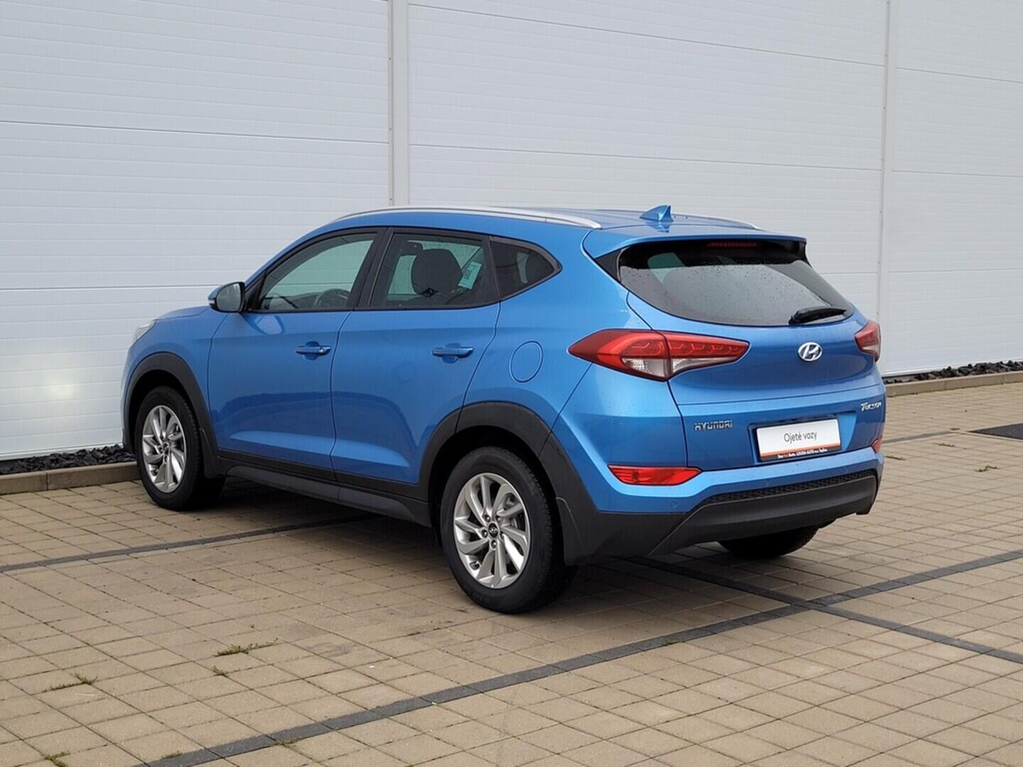 O619V07479_16.webp_TUCSON TRIKOLOR 1.7  85 kW manuál