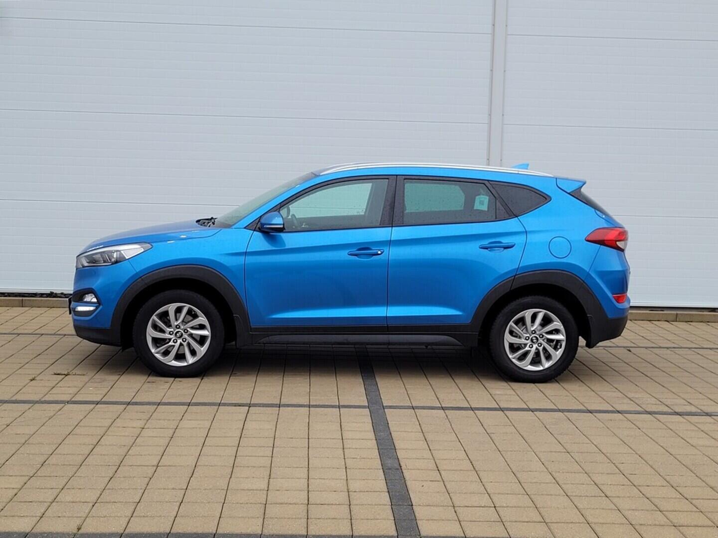 O619V07479_17.webp_TUCSON TRIKOLOR 1.7  85 kW manuál