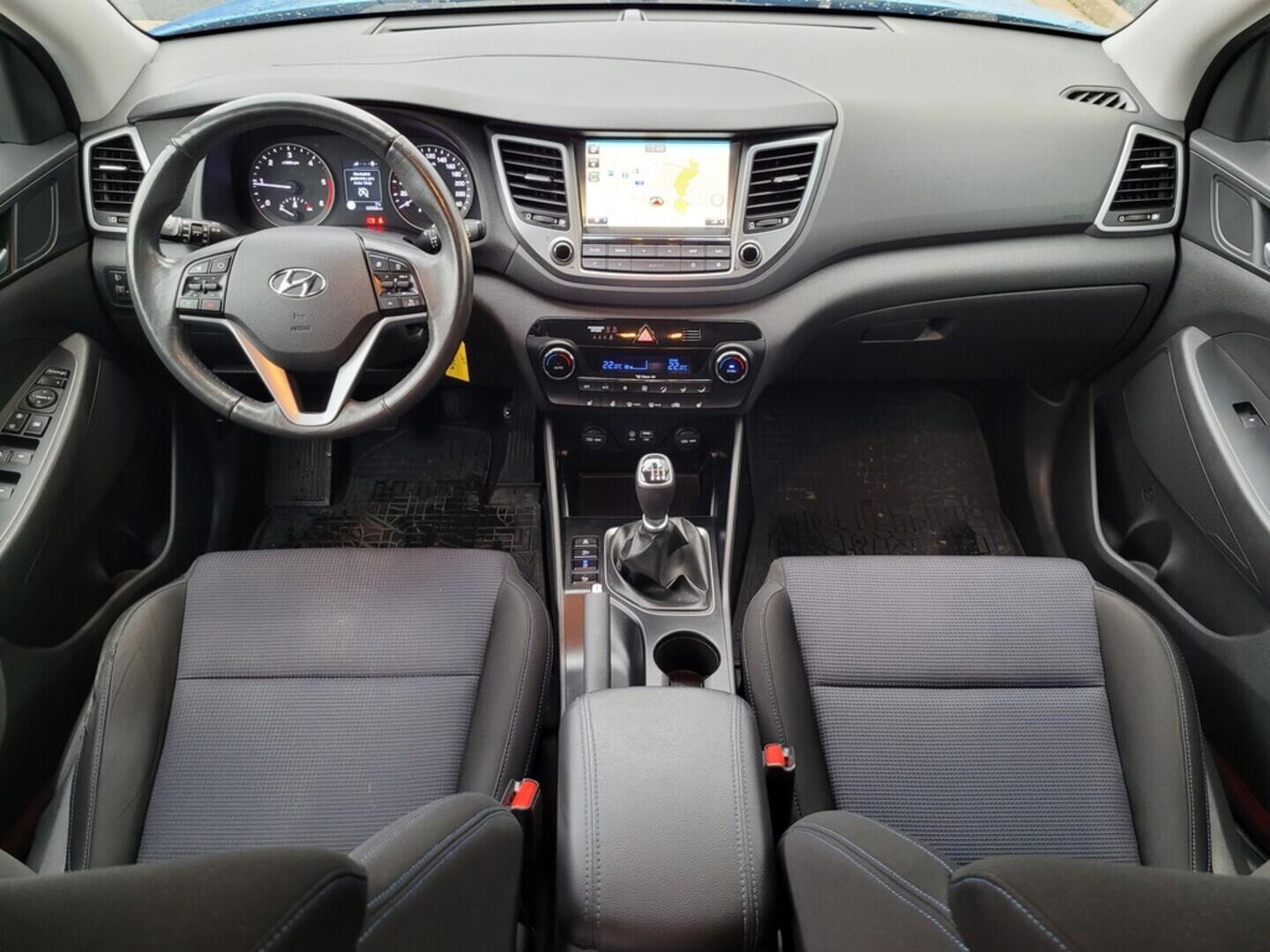 O619V07479_18.webp_TUCSON TRIKOLOR 1.7  85 kW manuál