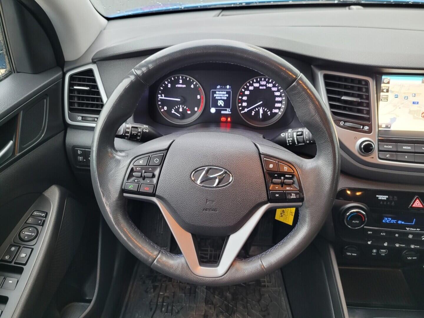 O619V07479_20.webp_TUCSON TRIKOLOR 1.7  85 kW manuál