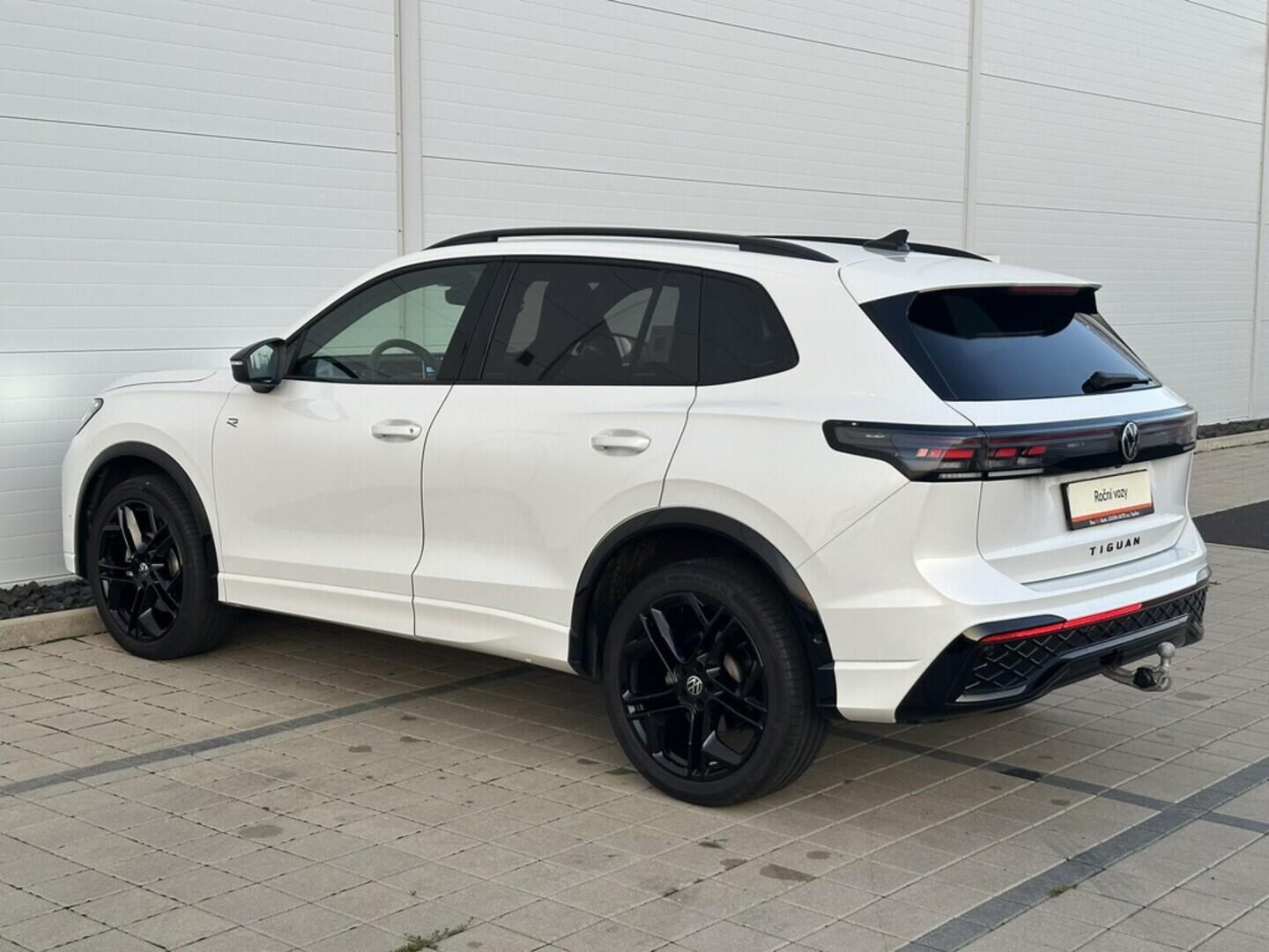 O619V07481_16.webp_TIGUAN 4 Motion R-line 2.0  142 kW automat, DPH