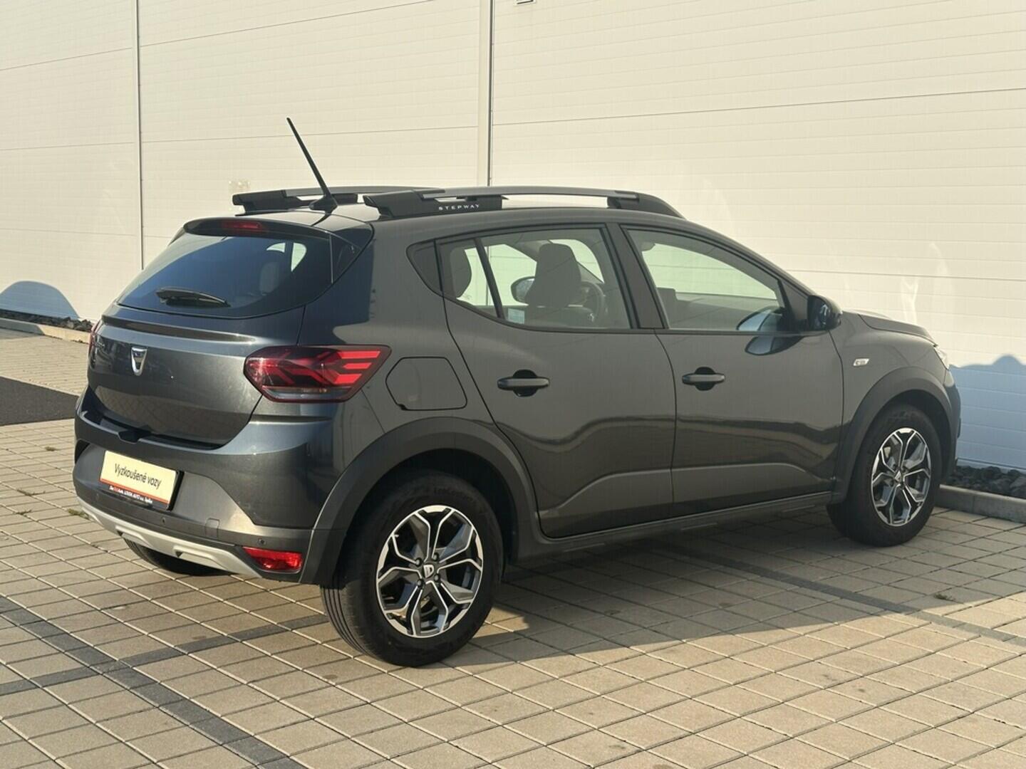 O619V07482_14.webp_SANDERO Stepway 1.0 TCe 67 kW manuál
