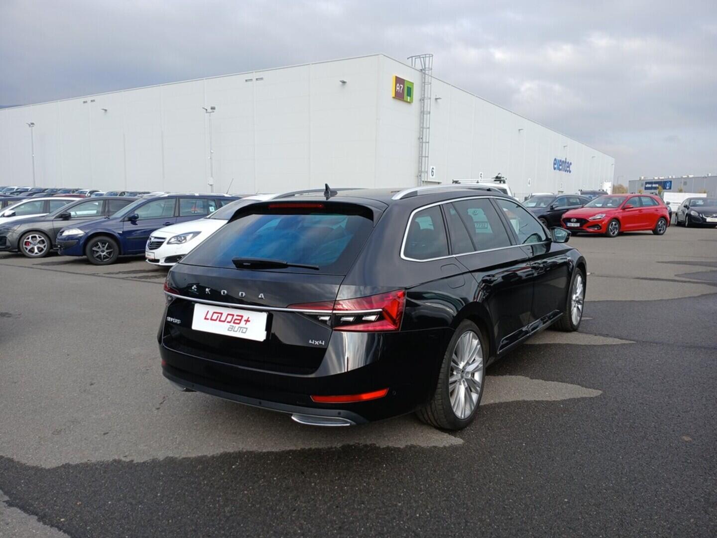 O619V07486_11.webp_SUPERB L&K 2.0 TDI 147 kW automat, DPH