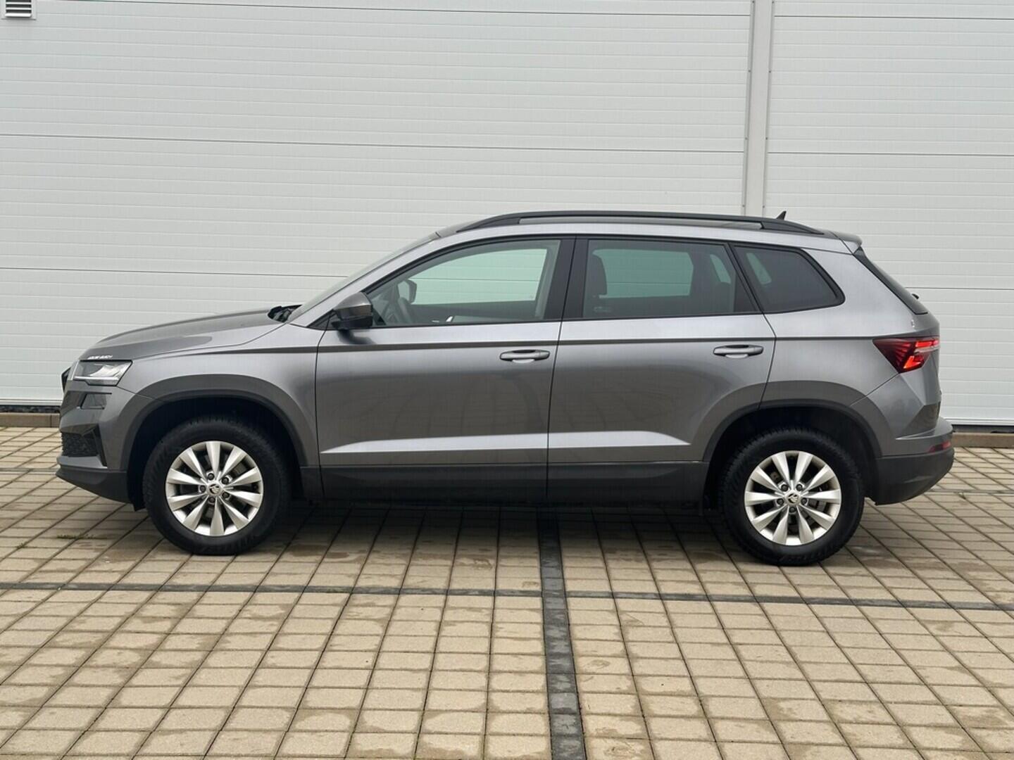 O619V07494_17.webp_KAROQ Ambition 1.5 TSI 110 kW manuál, DPH