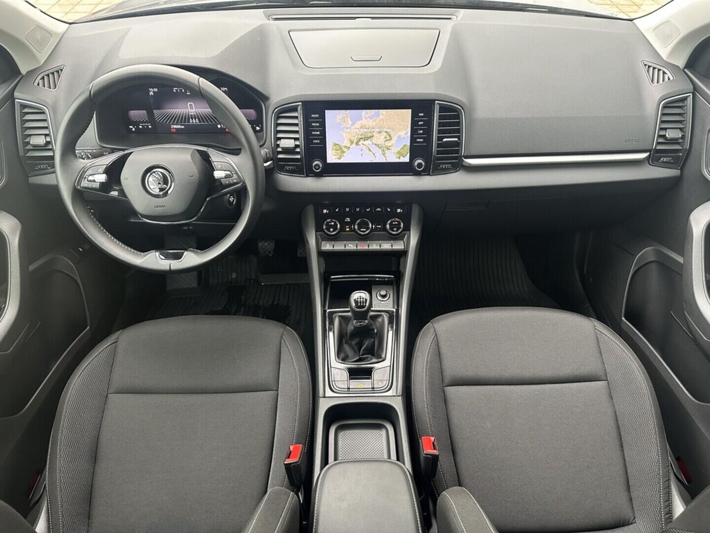 O619V07494_18.webp_KAROQ Ambition 1.5 TSI 110 kW manuál, DPH