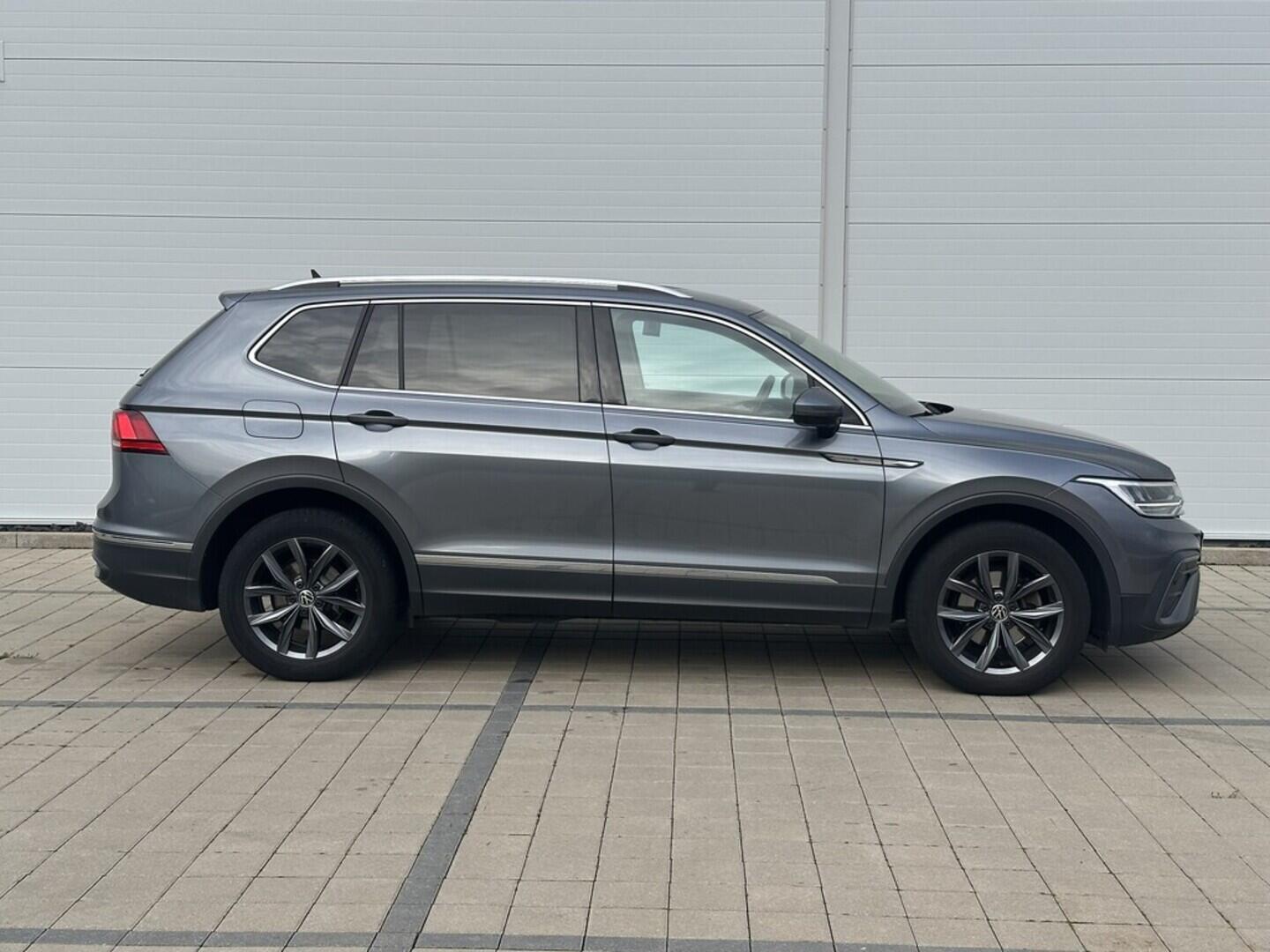 O619V07495_13.webp_TIGUAN ALLSPACE Life 2.0 TDI 110 kW manuál, DPH