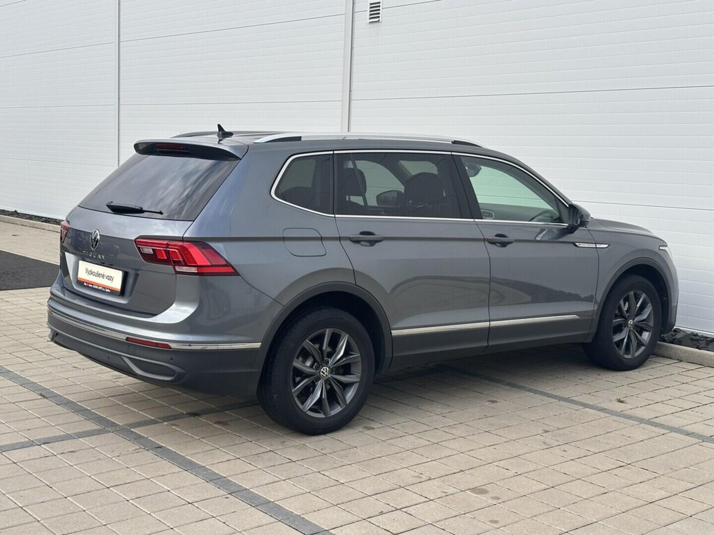 O619V07495_14.webp_TIGUAN ALLSPACE Life 2.0 TDI 110 kW manuál, DPH