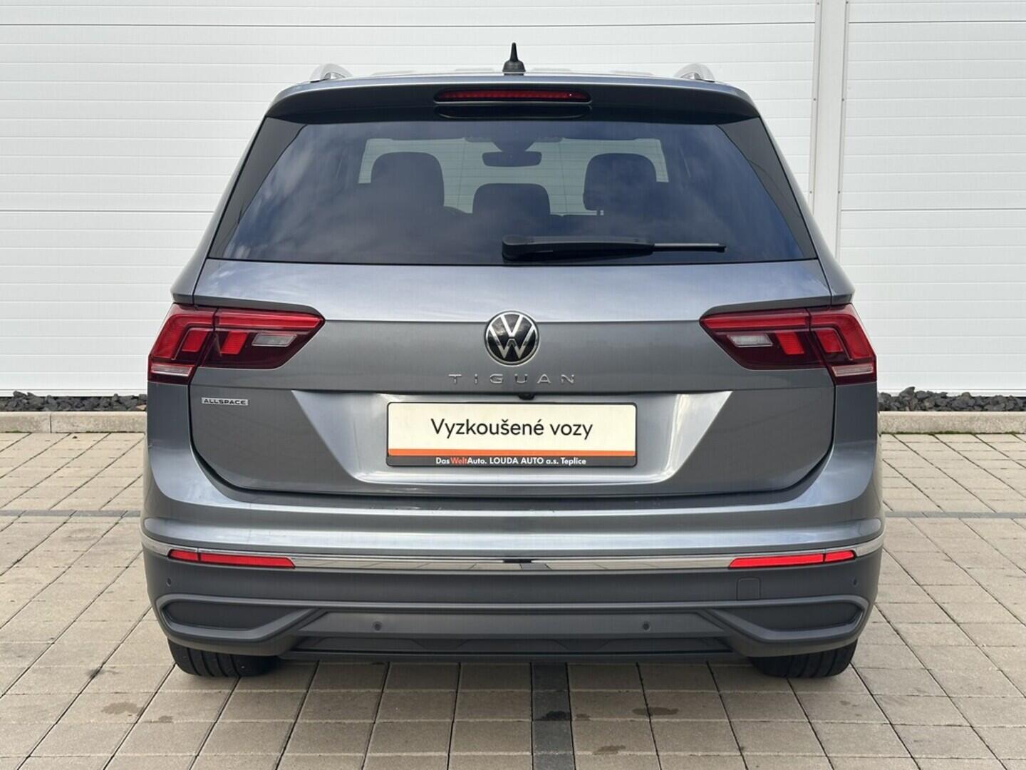 O619V07495_15.webp_TIGUAN ALLSPACE Life 2.0 TDI 110 kW manuál, DPH