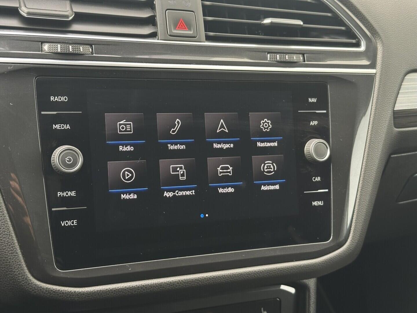 O619V07495_24.webp_TIGUAN ALLSPACE Life 2.0 TDI 110 kW manuál, DPH