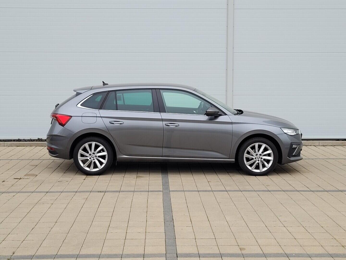 O619V07498_12.webp_SCALA Top Selection 1.5 TSI 110 kW manuál, DPH