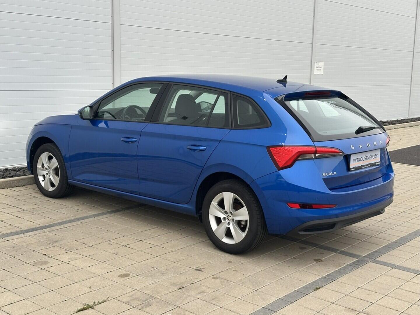 O619V07501_16.webp_SCALA Ambition 1.0 TSI 81 kW manuál, DPH