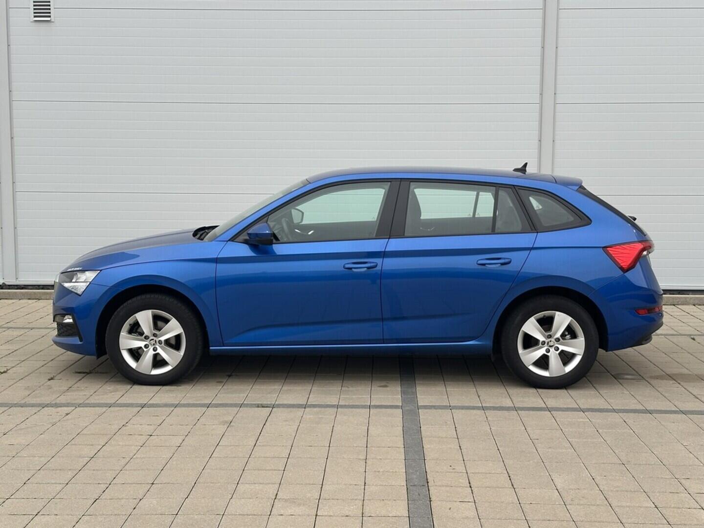 O619V07501_17.webp_SCALA Ambition 1.0 TSI 81 kW manuál, DPH