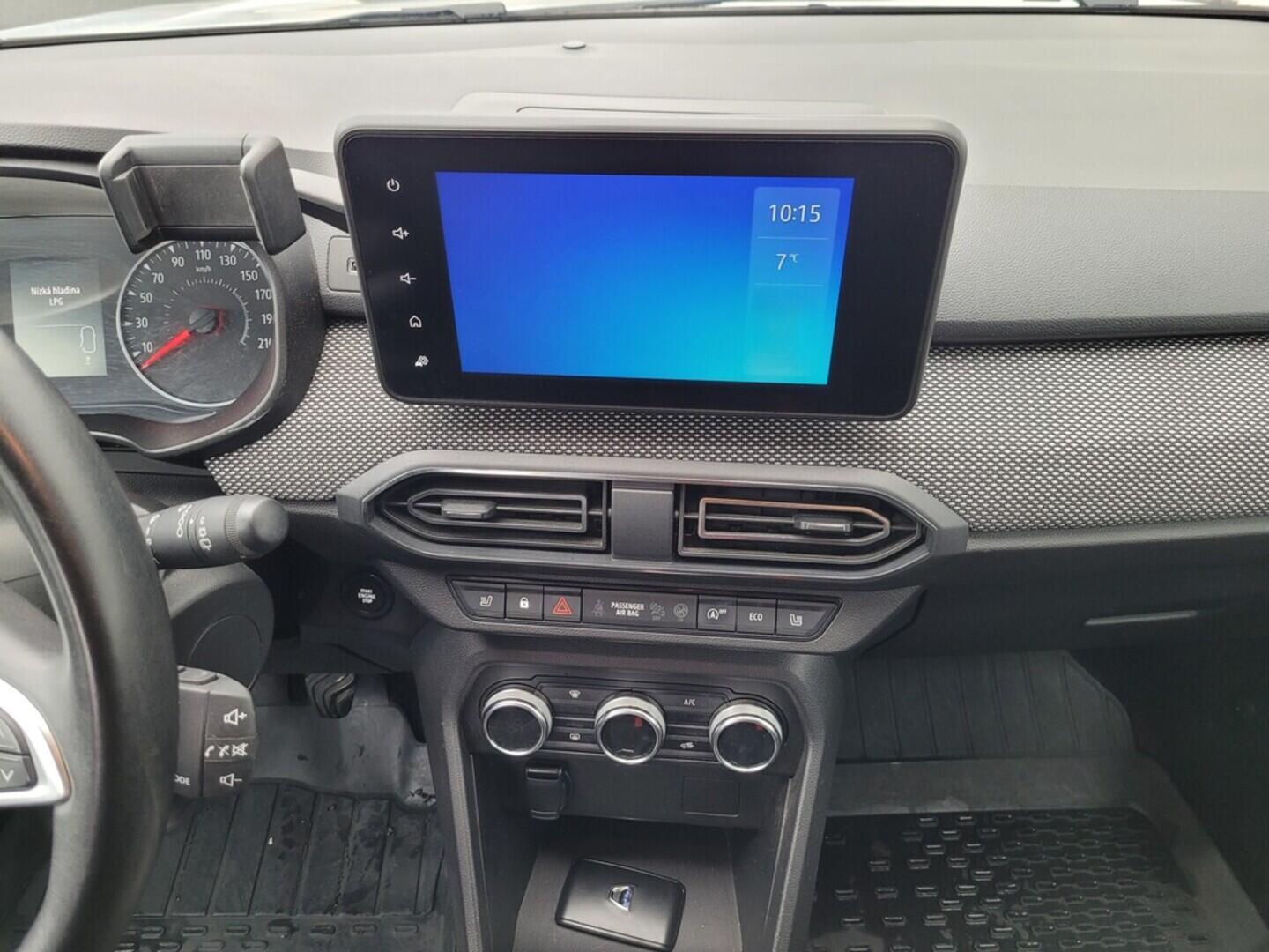 O619V07502_20.webp_JOGGER Extreme 1.0 TCe 67 kW manuál, DPH